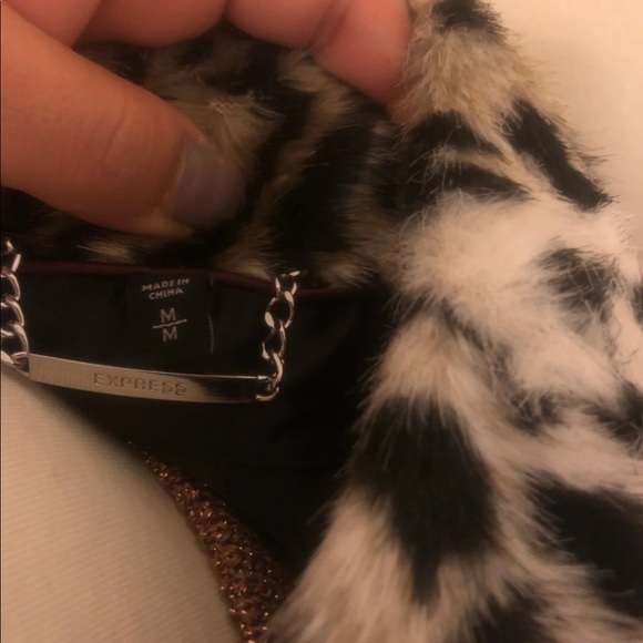 Express Leopard Coat Medium - Picture 6 of 9